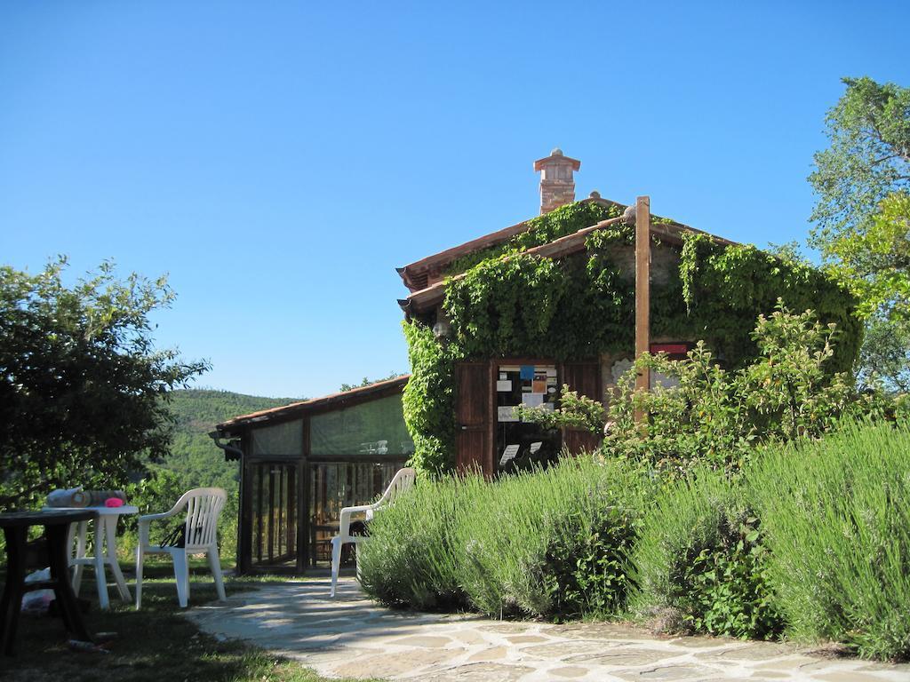 Gasthaus Libera Universita Di Alcatraz Morleschio Exterior foto